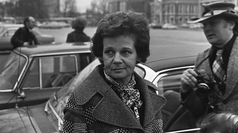 Witness History, Witness History, The doctor who helped her mother to die