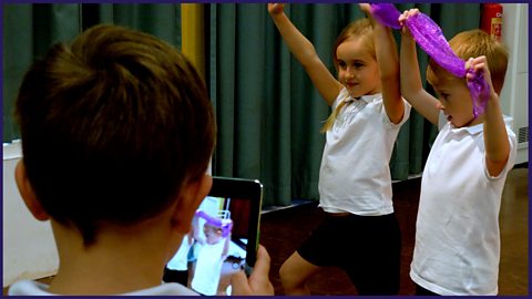 KS1 Dance: Step-by-Step - Dance 5-7 - Gallery - Who am I?