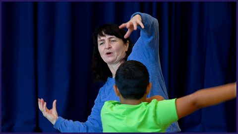 Step-by-Step: Primary Dance - Gallery - Seed dispersal