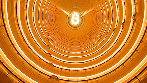 Spiral ceiling