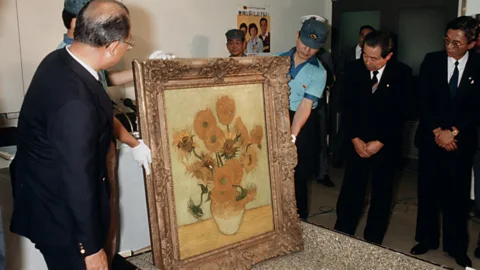 Witness History, Witness History, Selling Van Gogh's Sunflowers