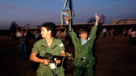 Witness History, Witness History, People Power in the Philippines