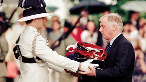 Witness History, Witness History, Hong Kong: The handover