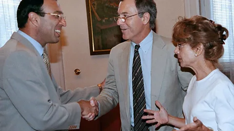 Witness History, Witness History, Bulgaria's cash crisis