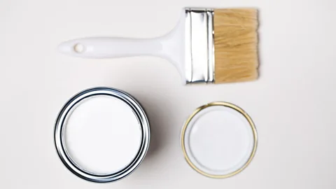 CrowdScience, CrowdScience, What is white?