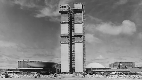 Witness History, Witness History, Building of Brasilia