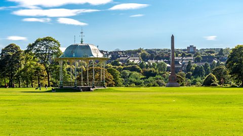 Duthie Park on a sunny day