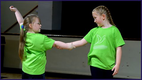 Step-by-Step: Primary Dance - Gallery - Seed dispersal