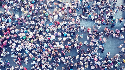 CrowdScience, CrowdScience, How do we behave in crowds?