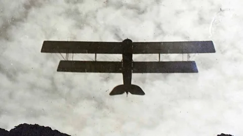 The airplane as an artefact of death