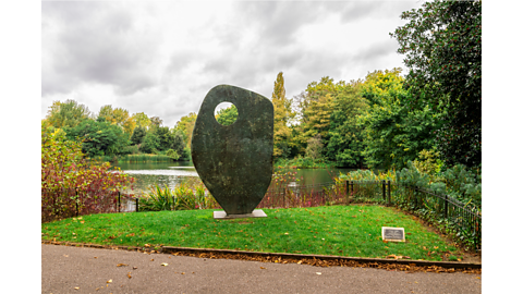 An outdoor display of one of Barbara's sculptures called 'Single Form'