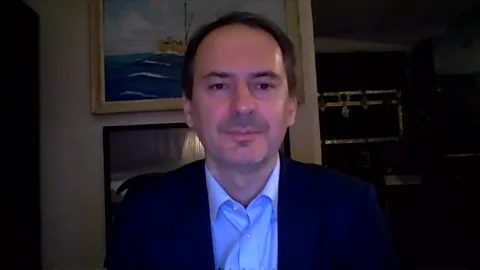 The Interview, The Interview, Christo Grozev: Investigating Russia