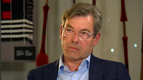 The Interview, The Interview, Hartmut Dorgerloh: Where do colonial treasures belong?