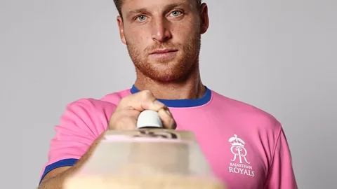 Test Match Special, IPL Pod Ep 7: Fastest fifties, crazy climaxes and karaoke with Boult and Buttler