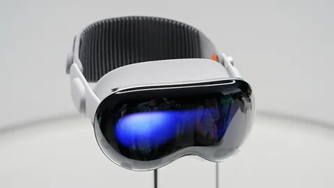 Tech Life, Tech Life, Apple's big bet on virtual reality