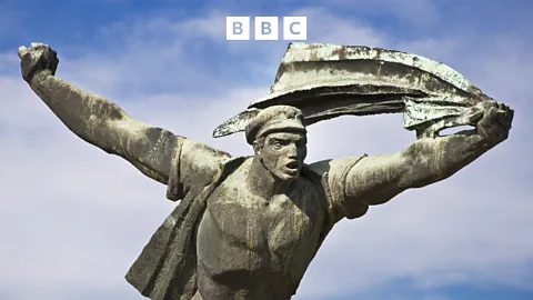 Witness History, Witness History, The 'graveyard' for communist statues