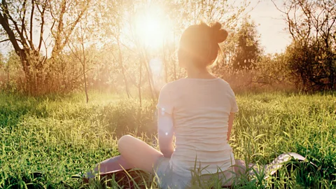 CrowdScience, CrowdScience, Is the ‘sunshine cure’ a real thing?