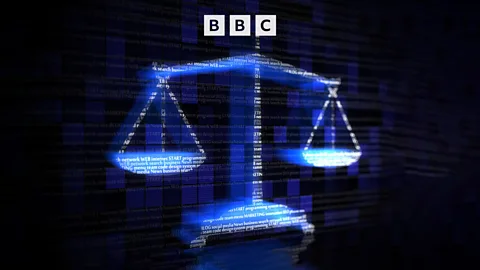 CrowdScience, CrowdScience, What is the weight of the internet?
