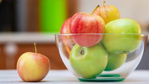 Bowl of apples