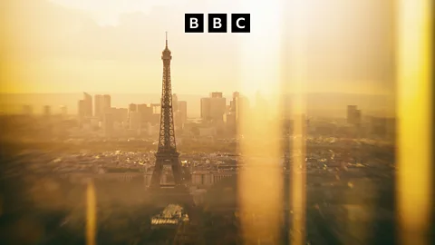 Witness History, Witness History, The Paris heatwave