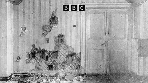 Witness History, Witness History, Murder of the Romanovs