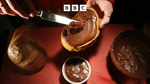 Witness History, Witness History, Inventing Nutella