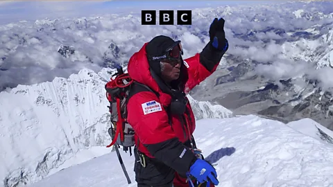 Sporting Witness, Sporting Witness, The man who skied down Everest