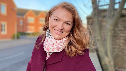 BBC One - Bargain Hunt - Izzie Balmer
