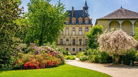 Chateau de Fontainebleau and gardens in spring