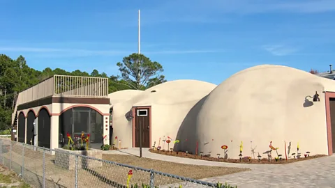 A hurricane-resilient dome home in Mexico Beach, Florida (Credit: Margaret Clayton)