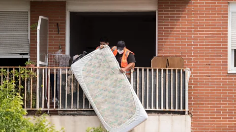 Business Daily, Business Daily, Spain's squatting problem