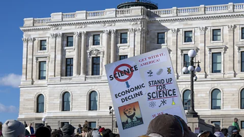 Science In Action, Science In Action, Columbia cuts and "transgender mice"