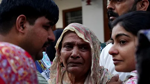 Newshour, Newshour, India retaliates after Kashmir attack