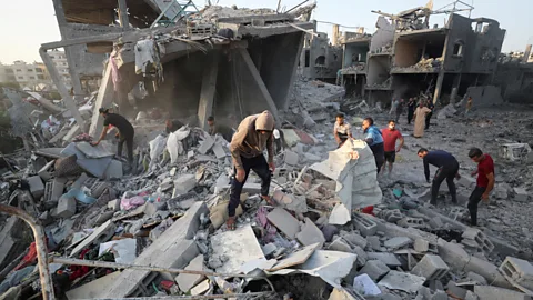 Newshour, Newshour, Israeli strikes on Gaza kill eighty Palestinians