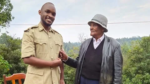 Outlook, Outlook, The story of a Queen, the Mau Mau and a life-saving uniform