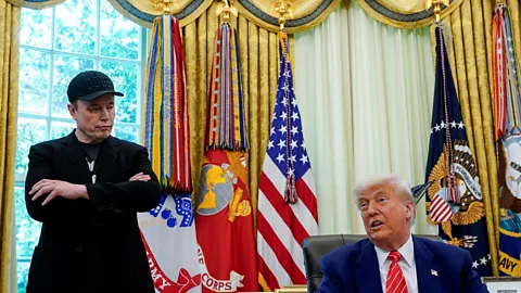 Newshour, Newshour, Trump and Musk in furious public spat