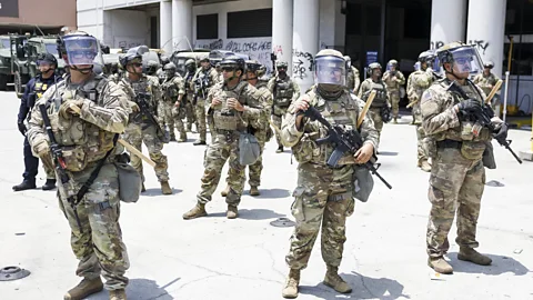 Newshour, Newshour, US National Guard arrive in LA