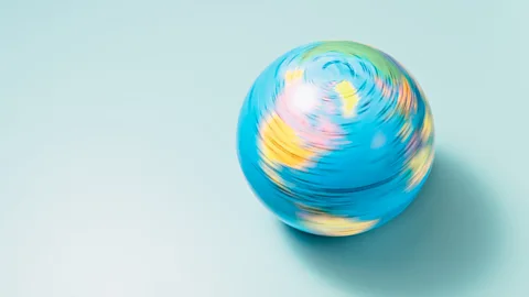 CrowdScience, CrowdScience, What if the Earth spun backwards?
