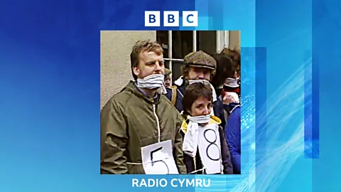 Lleisiau Cymru, Lleisiau Cymru, Y Brotest