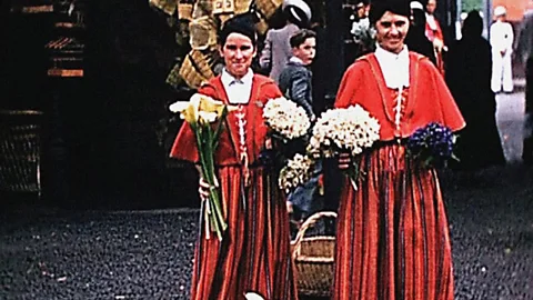 Wright Around the World