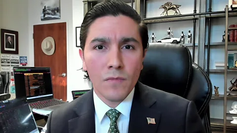 US shares open sharply lower