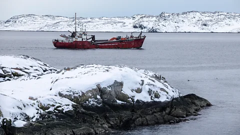 Newshour, Newshour, Disagreement remains at talks over Greenland