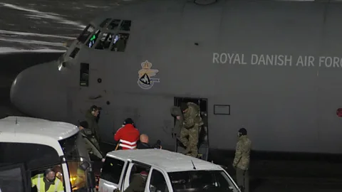 Newshour, Newshour, Nato soldiers arrive in Greenland