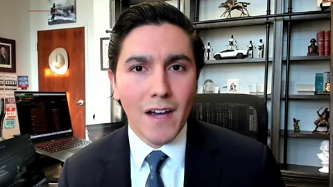 Gold price jumps above $5000