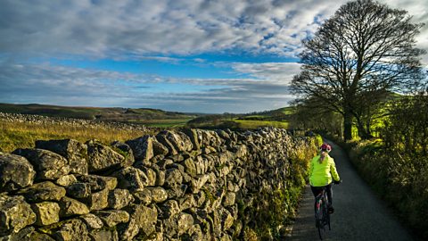 Cyclist explores the Yorkshire Dales on a car free path