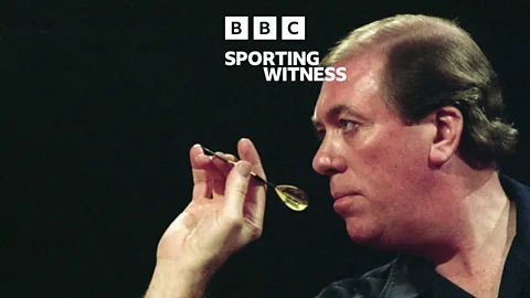 Sporting Witness, Sporting Witness, The split in darts