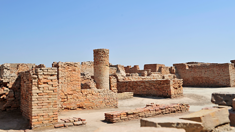 Ruins of Mohenjo-Daro's old buildings.
