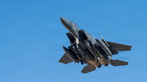 Global News Podcast, Iran says it has shot down US fighter jet