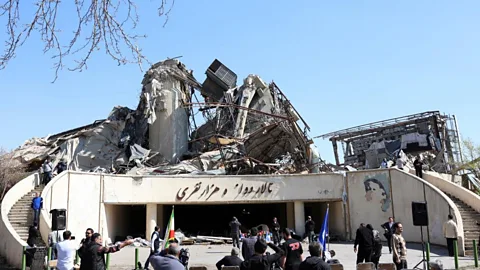 Weekend, Weekend, Iran and US race to find missing American crew member