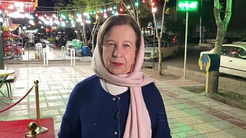 Global News Podcast, BBC in Iran as mediation efforts continue